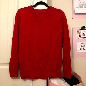 Red GAP sweater
